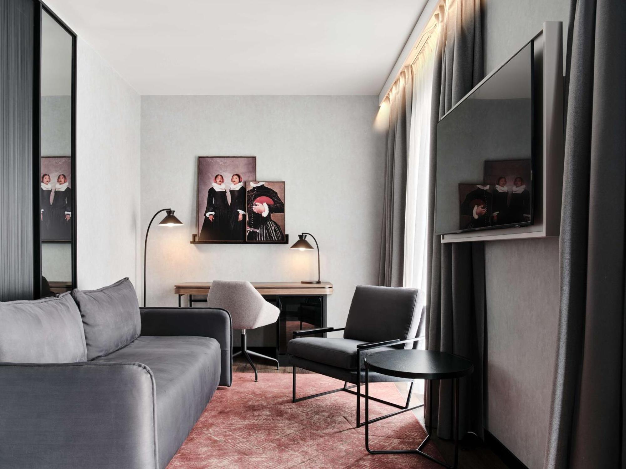 Hotel Radisson Red & Radisson Red Apartments, Krakau