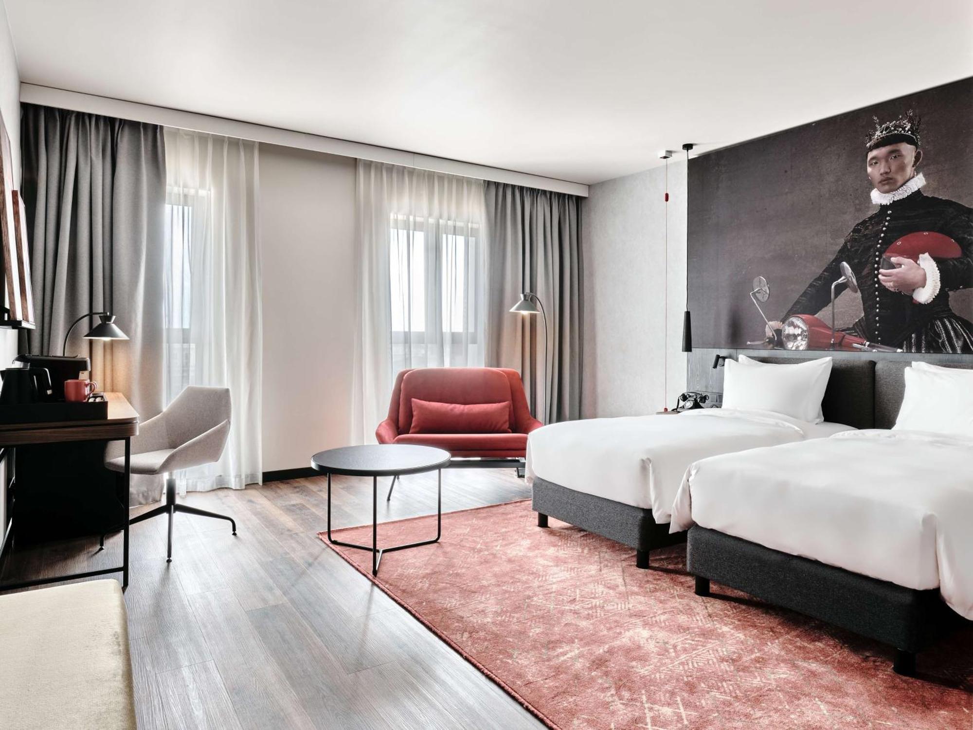 Radisson Red & Radisson Red Apartments, 4* Krakow