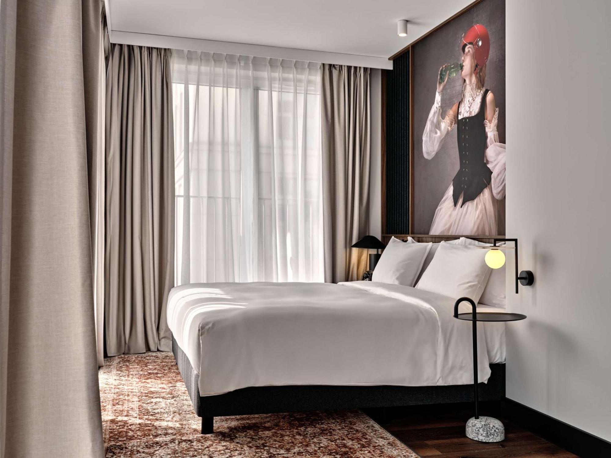 Radisson Red & Radisson Red Apartments, 4* Krakow