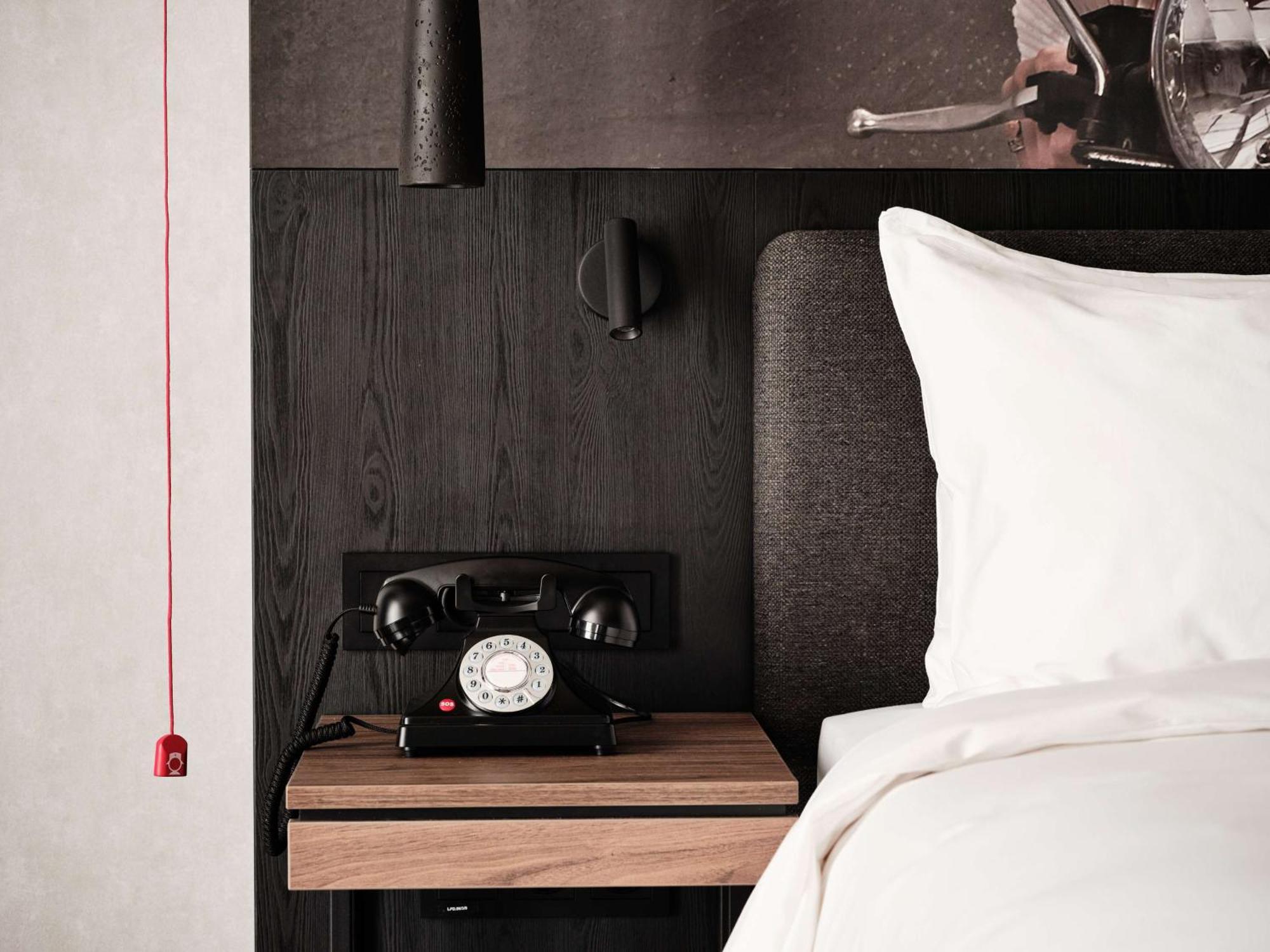 Radisson Red & Radisson Red Apartments, Hotel Krakow
